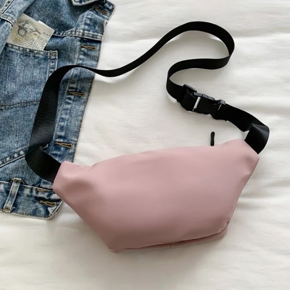 💙 Women’s Nylon Double Front Pockets Adjustable Strap Fanny Pack - Picture 7 of 8